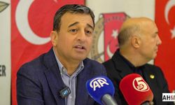 CHP Genel Başkan Yardımcısı Bulut Yerel Basınla Adana’da Buluştu