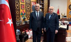 Devlet Bahçeli, Teşkilatlara Teşekkür Etti, Adana’ya Selam Gönderdi