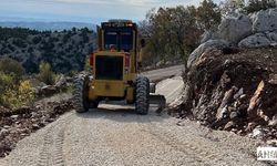 Karaisalı Belediyesi İlçede Çalışmalarını Aralıksız Sürdürüyor