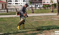 Karataş Belediyesi’nden Çevre Düzenleme Çalışmaları: “Yeşili Yaşatalım”