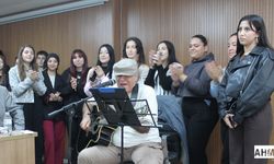 Serhan Kelleözü, Öğrencilere Unutulmaz Anlar Yaşattı