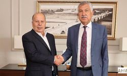 Yüreğir Belediye Başkanı Ali Demirçalı, Karalar, Tekin ve Aydar’ı Ziyaret Etti