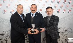 AGSYD Adana Şubesi Koşusu'nu "Katı Zamanı" Kazandı