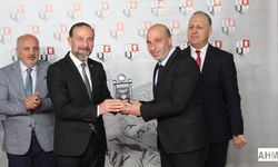 ÇGC Kupası Syntagma’nın Oldu