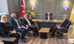 AK Parti Adana Milletvekili Faruk Aytek’ten Ceyhan Teşkilatına Hayırlı Olsun Ziyareti