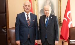 Devlet Bahçeli, MHP Adana Heyetini Misafir Etti