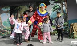 Yüreğir Belediyesinde "Ara Tatil Çocuk Şenliği" İle Renklendi