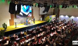 Cansu Durkun’dan Kalıcı Makyajda Uluslararası Başarı: Doğal Sonuç Odaklı PMU Yaklaşımıyla Öne Çıkıyor