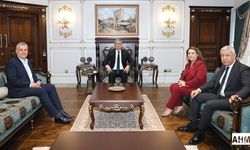 Adana Valisi Mustafa Yavuz, Milletvekillerini Ağırladı