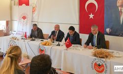 Adana Çiftçiler Birliği Ev Sahipliğinde “Bitki Sağlığı ve Biyolojik Mücadele” Toplantısı