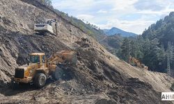 Adana Büyükşehir Belediyesi’nden Feke’de Heyelan Müdahalesi