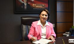 Müzeyyen  Şevkin “Savaşsız Bir Dünya Umuduyla Bayramı Karşılıyoruz”