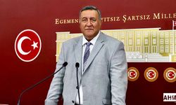 Ömer Fethi Gürer’den AK Parti’ye Çağrı “Emekli Bayram İkramiyesini Artıralım”