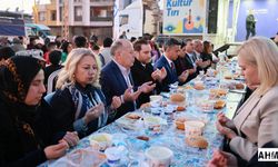 Yüreğir Belediyesi İftarları Sürüyor