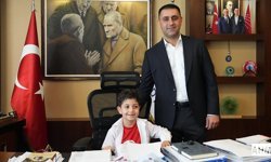 Geleceğin Başkanlık Makamı Çocuklarda!