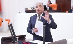 Sadullah Kısacık "Karataş’ın Tek Hastanesini Sattırmayacağız"