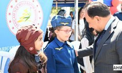 Sarıçam'da "Tarih Yazan Çocuklar" Coşkusu