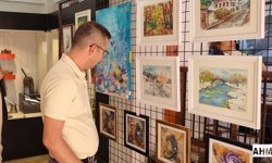 Seyhan’da MORSANAT Adana Karma Sergisi Açıldı