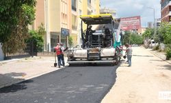 Ceyhan Belediyesi Cumhuriyet Mahallesi’nde Asfalt Çalışmalarına Başladı