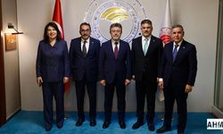 AK Parti Adana Milletvekillerinden Bakan Yumaklı’ya Ziyaret