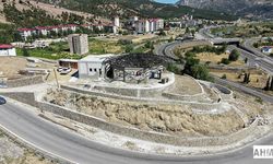 Pozantı Belediyesi Gençlik Merkezi’nde Çalışmalar Sürüyor