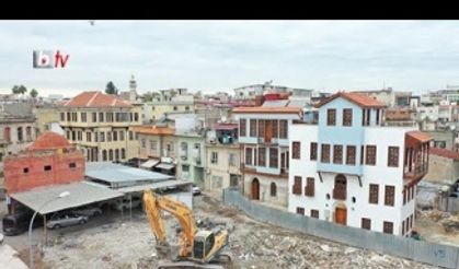 Adana Tarihi binaları göz önüne çıkıyor