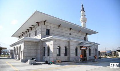 Osmaniye'de Ramazan Öncesi Cami Temizliği