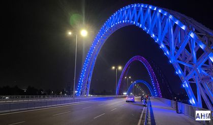 Adana'da Kolorektal İçin "Mavi Işık" Yakıldı!