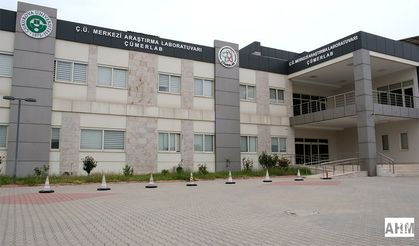 ÇÜ Merkezi Araştırma Laboratuvarı, TÜRKAK Akreditasyon Sertifikasını Almaya Hak Kazandı