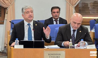 Kısacık "Türkiye’nin Bütçesi Faize Çalışıyor, Milletin Emeği, Alın Teri Faize Gidiyor"