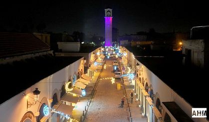 Büyükşehir Belediyesi, Büyük Saat ve Yavuzlar Köprüsünü Mor Işıklarla Aydınlattı