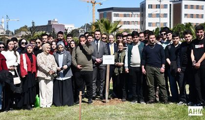 Genç Birlik Adana’dan “Yeşil Vatan”a Destek