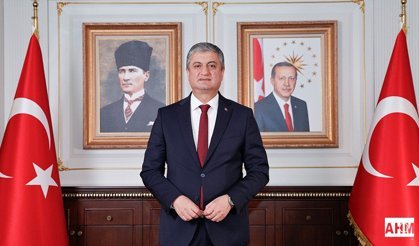 Adana Valisi Yavuz’dan 23 Nisan Mesajı