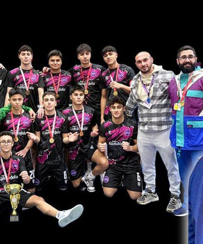 Adana'nın Şampiyonu "Gündoğdu Koleji"