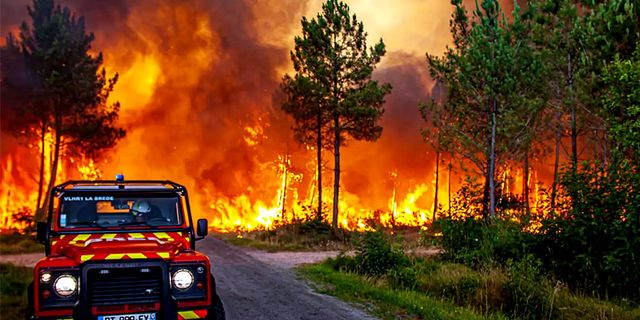 Avrupa'da Orman Yangınları Korkutuyor
