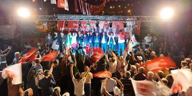 MHP Adana'dan Coşkulu ve Katılımlı Miting