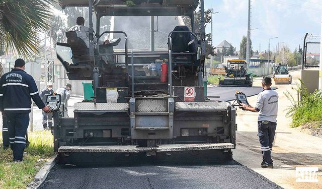 Büyükşehir Asfalt Dökülen Miktarı Açıkladı