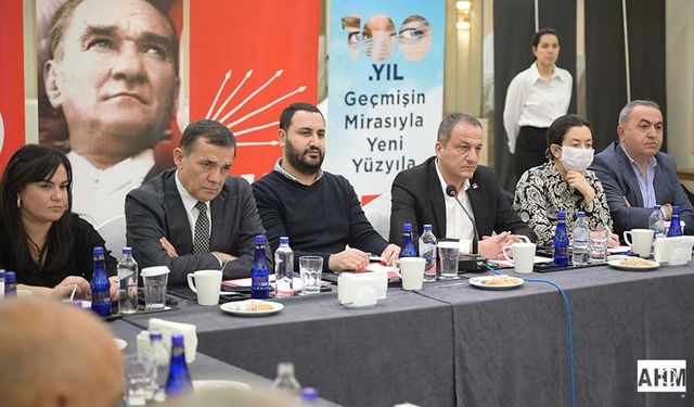 CHP Mersin İl Örgütünden Değerlendirme Toplantısı