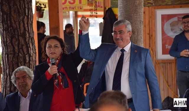 Karataş’ta 2 Yıllık Hizmet Dönemi Değerlendirildi