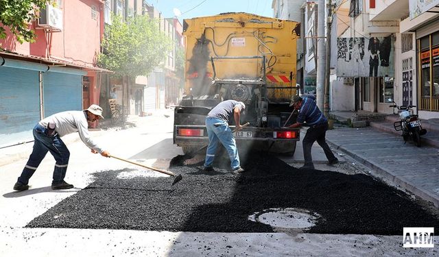 Yüreğir’de Temel Hizmetlerde Çalışmalar Hız Kazandı