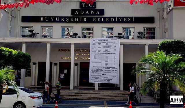 Başkan Zeydan Karalar, Mal Varlığı Listesini Belediyeye Astı