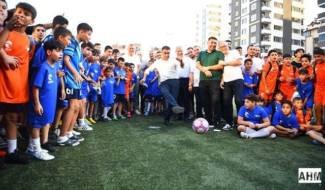 Çukurova Belediyesi Yaz Spor Okulları Başladı: "Çukurova Sporla Parlayacak"