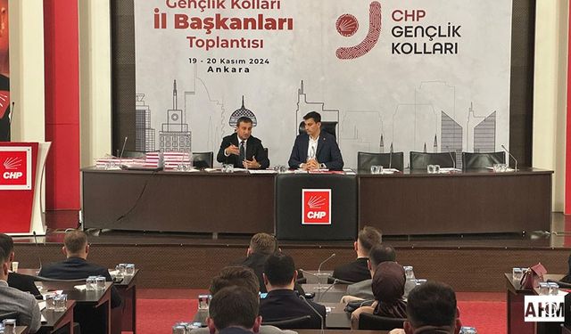 CHP Gençlik Kolları İl Başkanları Ankara'da Buluştu: Bulut sunum Yaptı