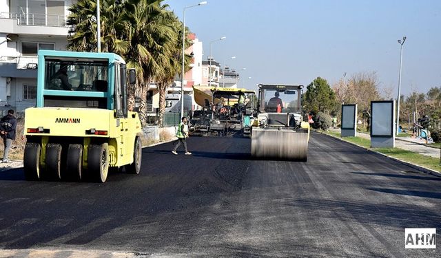 Ceyhan’da Yaz-Kış Asfalt Çalışmaları Sürüyor