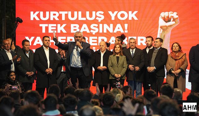 Ekrem İmamoğlu’na Destek Mitinginde 10 Bini Aşkın Adanalı Buluştu