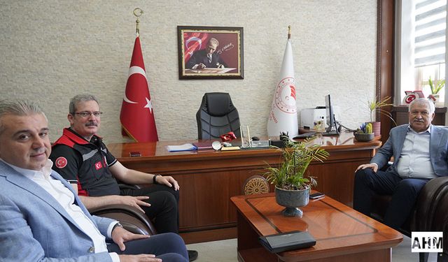 Zeydan Karalar'dan Mehmet Nuri Kökçüoğlu'na Ziyaret