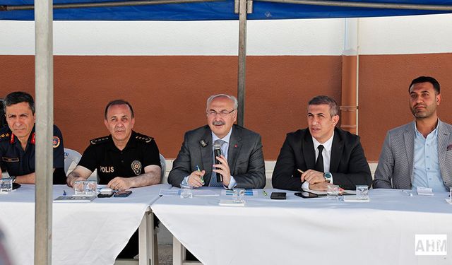 Vali Köşger, Cumhuriyet Mahallesinde