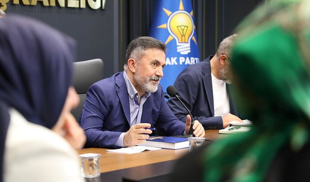 AK Parti Adana İl Teşkilatı Haftalık Olağan Toplantısını Gerçekleştirdi