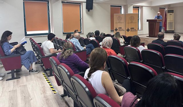 Gazeteci Özke, Öğretmen Akademisi’nde Yaşar Kemal’i Anlattı