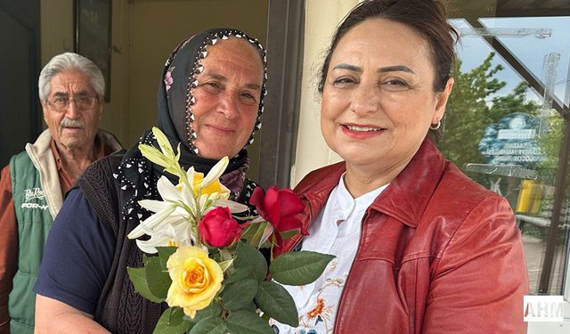 Milletvekili Müzeyyen Şevkin, Köşe Bucak Geziyor